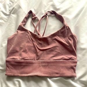 Lululemon sports bra